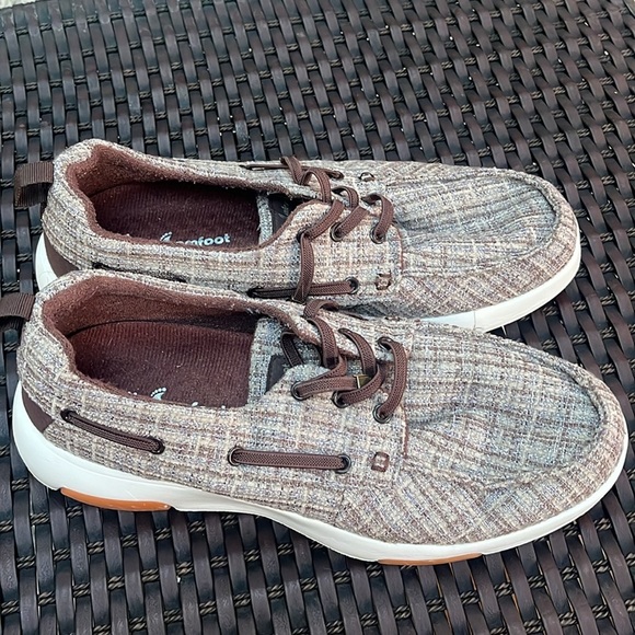 OrthoComfoot Women’s Brown Boat Shoes with Arch Support Slip on size 42. Us 11 - Picture 5 of 10